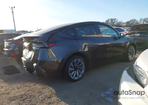 2026 Tesla Model Y Long Range Launch Series/Premium All-Wheel Drive from USA, damaged, VIN 7SAYGDEE8TA575690